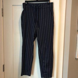 Athleta Midtown Ankle Pant size 4